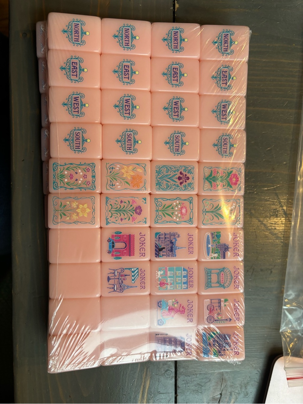 Pink Mahjong Tile Set - Decorative Game Tiles - Picture 3 of 10